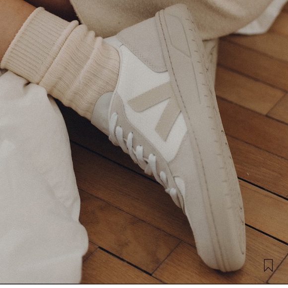 Veja Shoes - Veja V-10 B-MESH WHITE NATURAL PIERRE women’s size 7